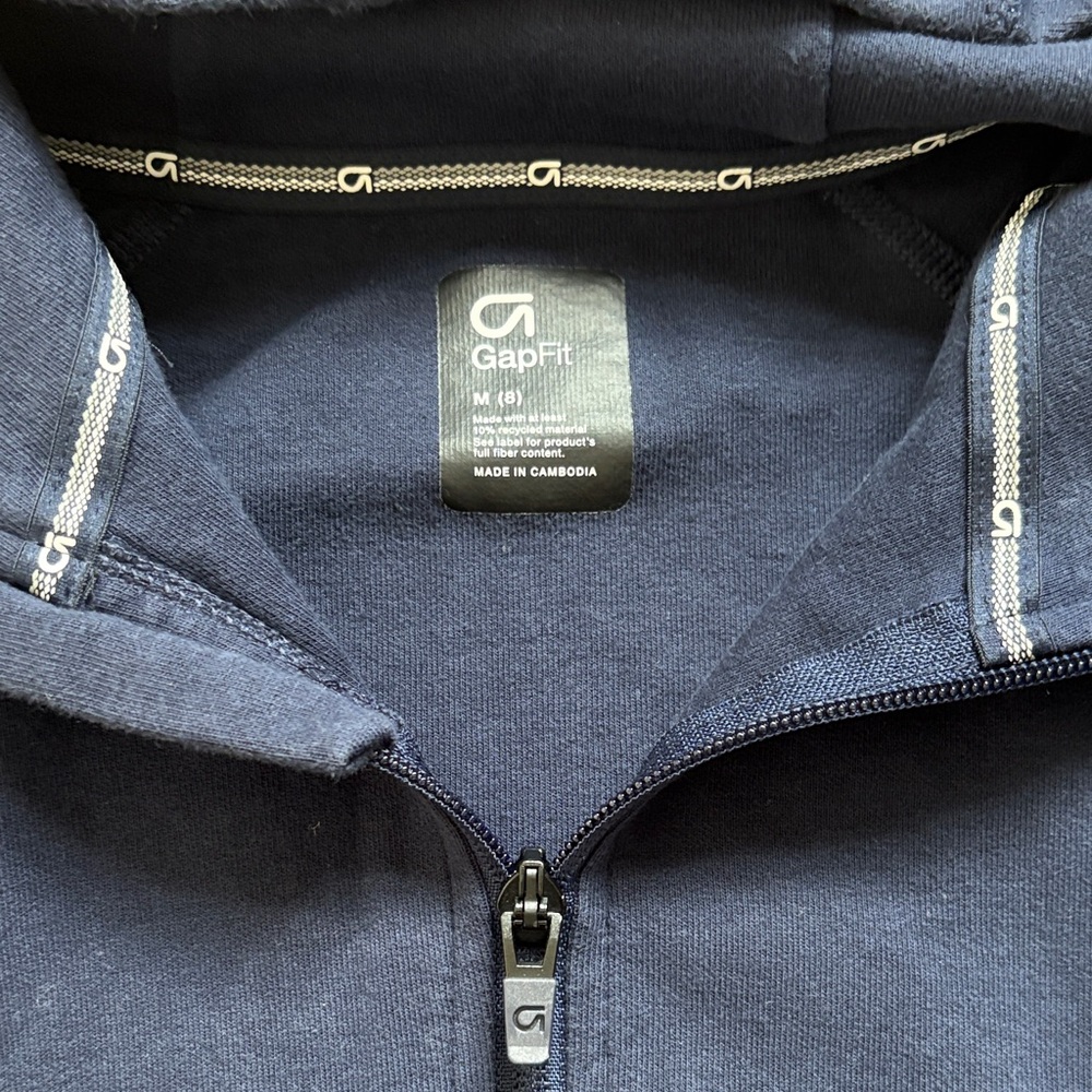 GapFit Navy Blue Set - Picture 7 of 9